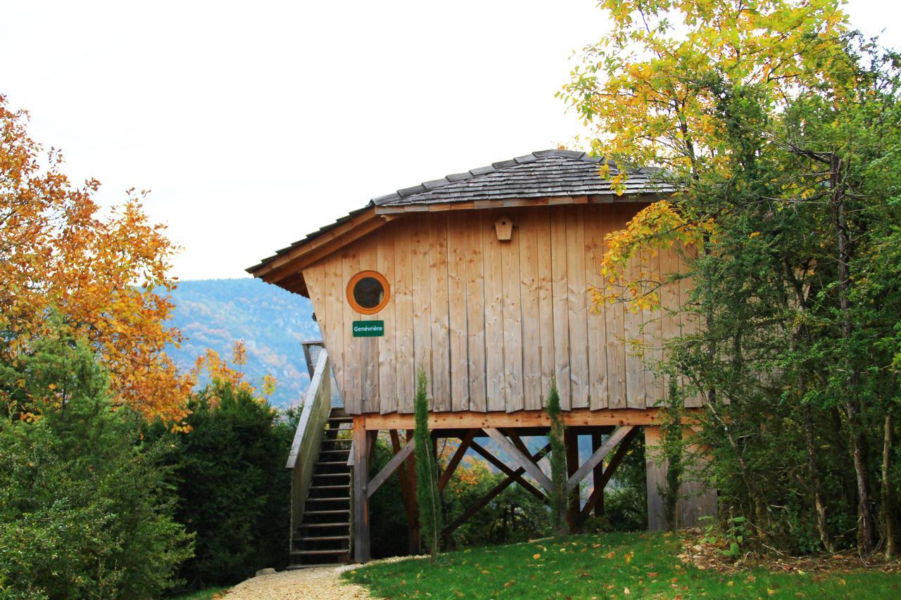Cabanes et Lodges du Belvedere Serrieres-sur-Ain Eksteriør billede
