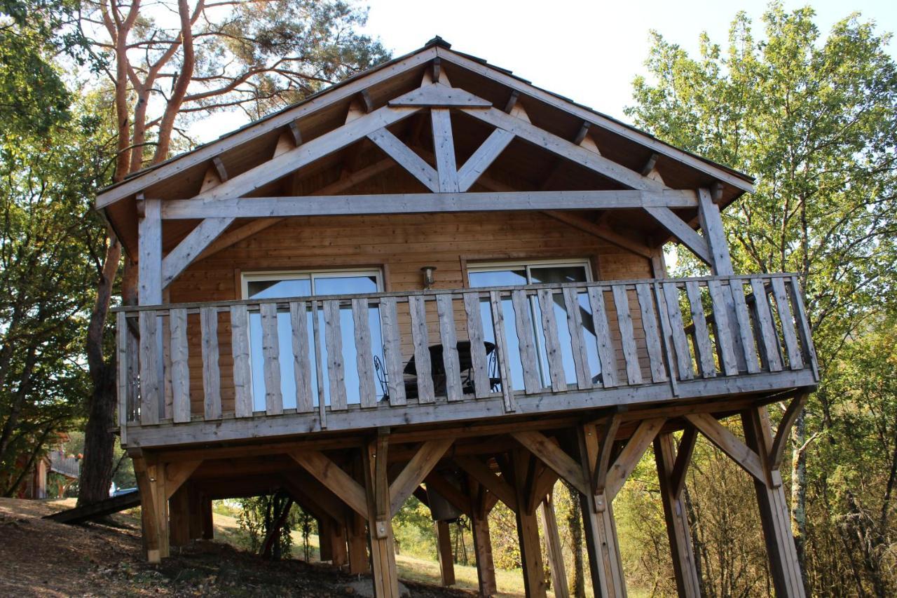 Cabanes et Lodges du Belvedere Serrieres-sur-Ain Eksteriør billede